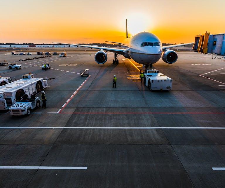 Les Clés de la Réussite pour les Chauffeurs VTC en 2025 : Stratégies, Tendances et Solutions